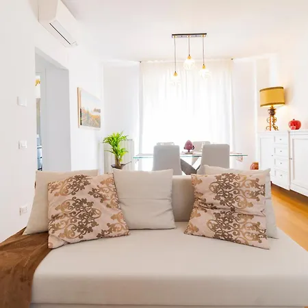 Sicily - 500mt From The Design Wifi Ac Apartment